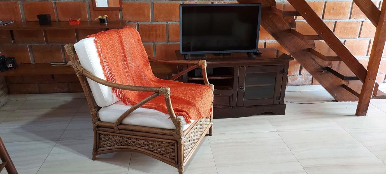 Апартаменти Chale Borasol Martim De Sa Piscina 600Mts Da Praia Карагуататуба Екстер'єр фото
